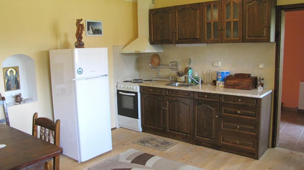 Вилно Селище Дядовите Къщи Golyama Brestnitsa Kamer foto